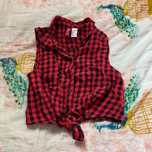 Red Plaid Crop Top - Picture 1 of 3